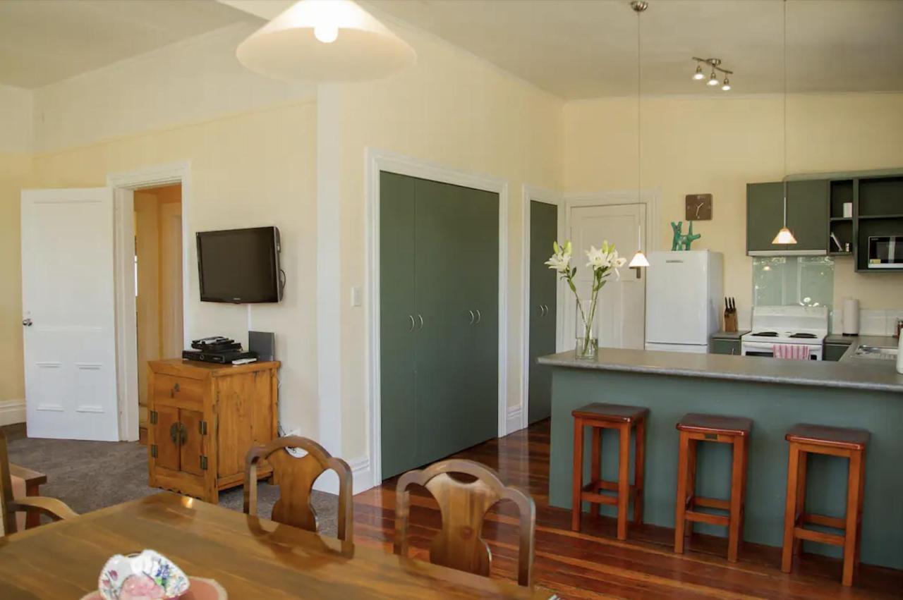 The Green Villa Martinborough Esterno foto